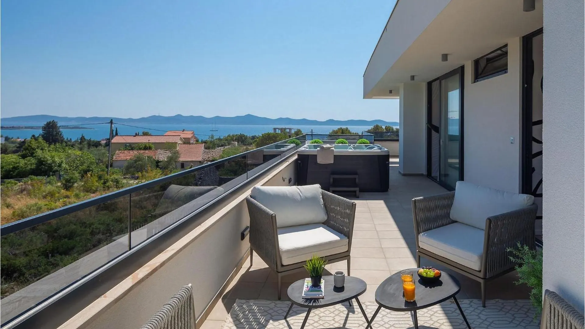 Villa Calvi Zadar 0*,  Croatia
